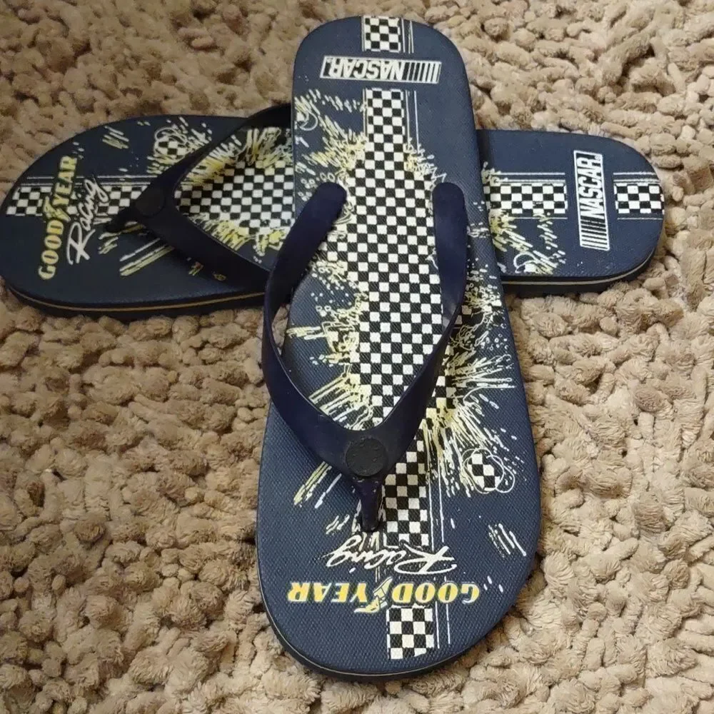 New Men's Size 13/14 Goodyear Racing‎ Nascar Navy Yellow Black White Flip Flops
